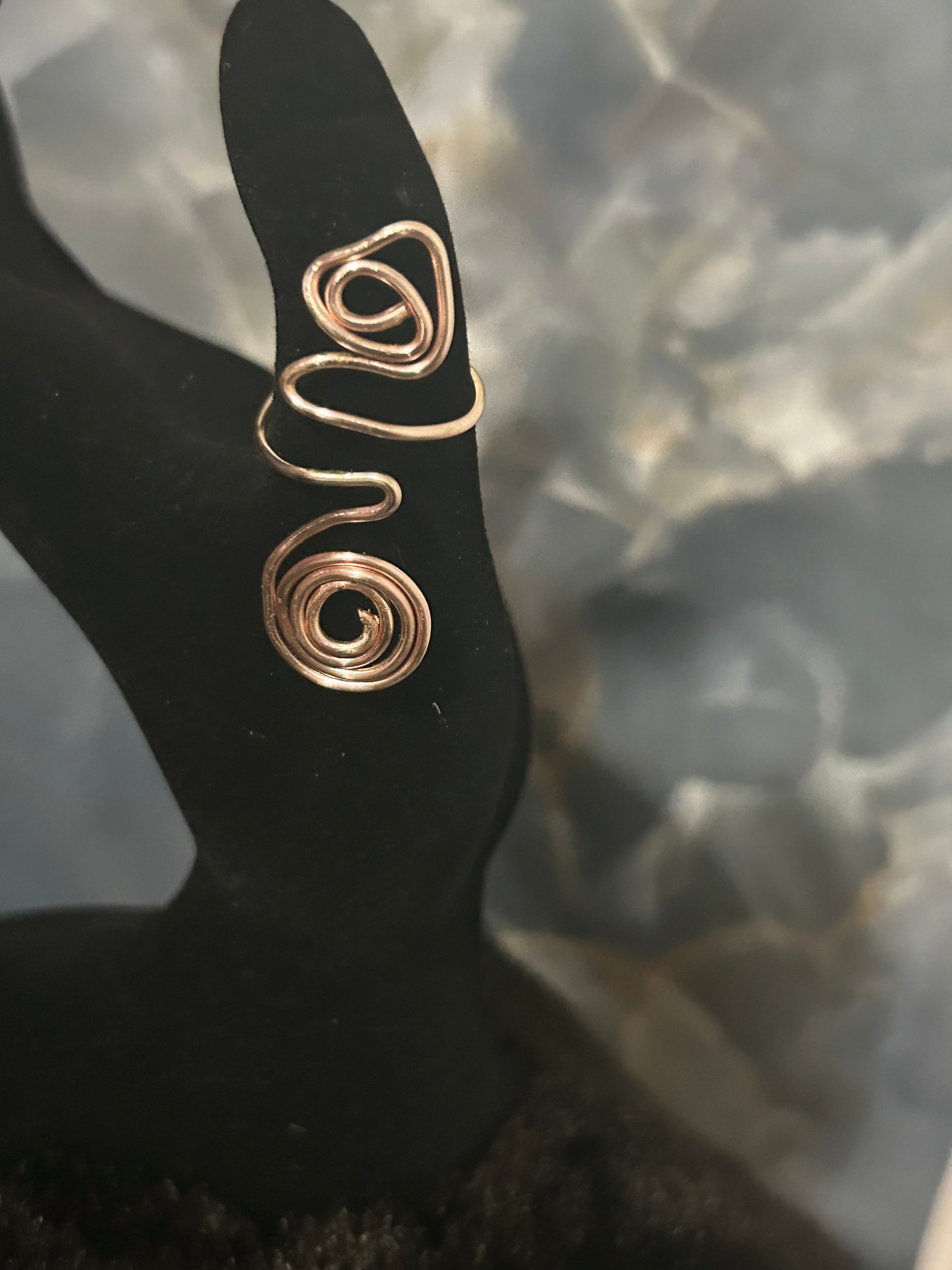 Rose Grace Ring – Artistic Spiral Wire Design