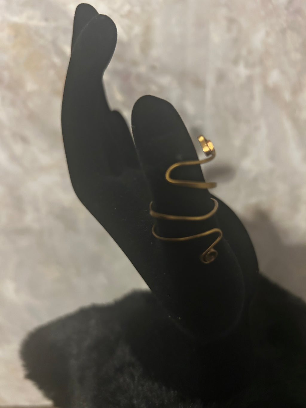 Antique Bronze Flow Ring – Artistic Spiral Wire Design